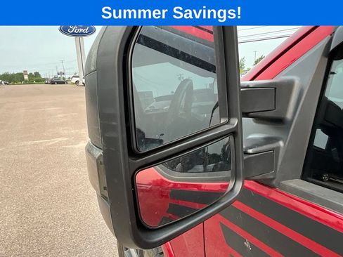Used 2018 Ford F150 XLT w/ Equipment Group 302A Luxury AWD/4WD image 13