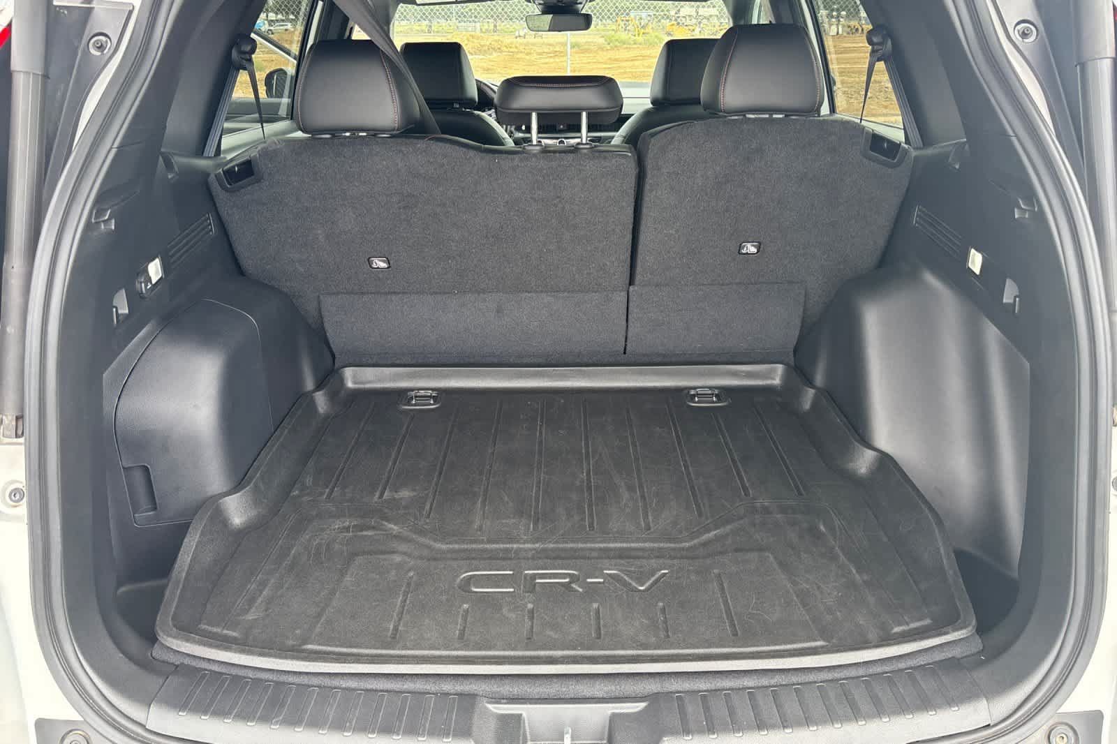 Used 2025 Honda CR-V Sport-L image 17