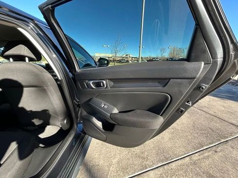 Used 2024 Honda Civic LX image 25