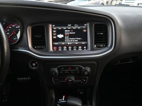 Used 2019 Dodge Charger R/T w/ Blacktop Package image 33