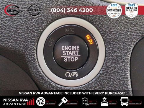 Used 2022 Dodge Charger GT w/ Blacktop Package image 25