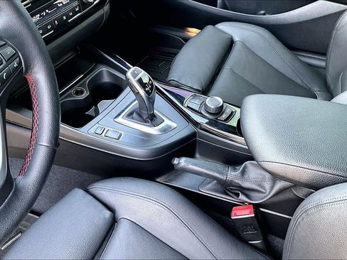 Used 2016 BMW 228i Coupe RWD image 17