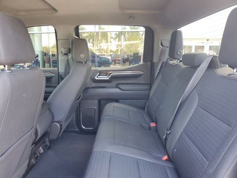 Used 2022 Chevrolet Silverado 1500 RST image 10