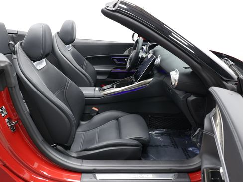 Used 2023 Mercedes-Benz SL 43 AMG w/ Driver Assistance Package image 67
