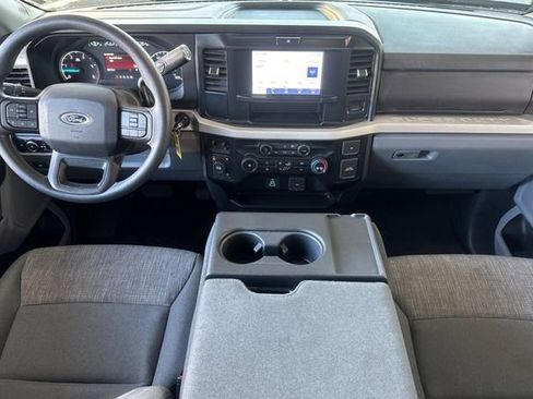 Used 2025 Ford F250 XLT image 13