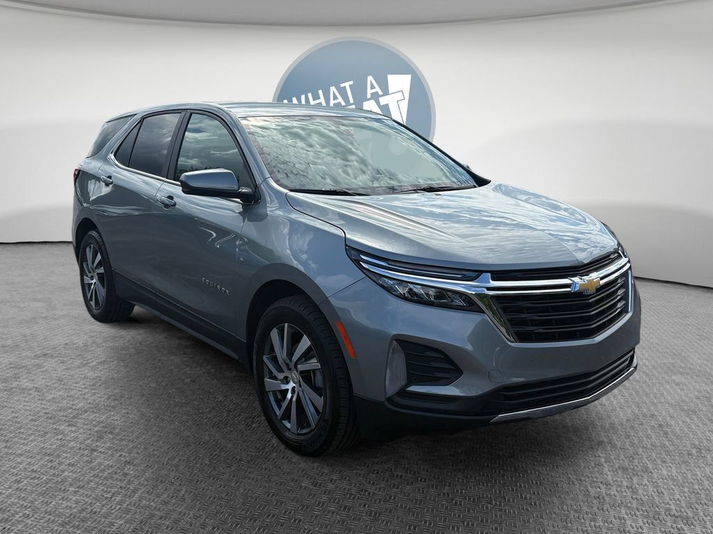 Used 2024 Chevrolet Equinox LT w/ LPO, Floor Liner Package AWD/4WD image 1