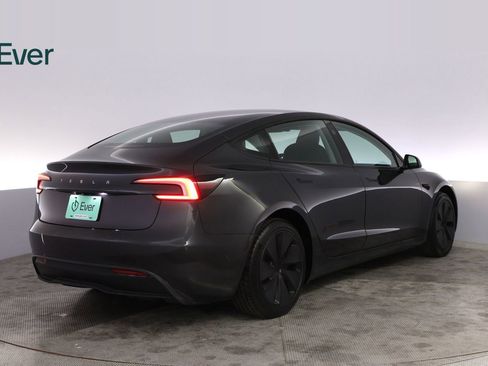 Used 2025 Tesla Model 3 Long Range RWD image 3