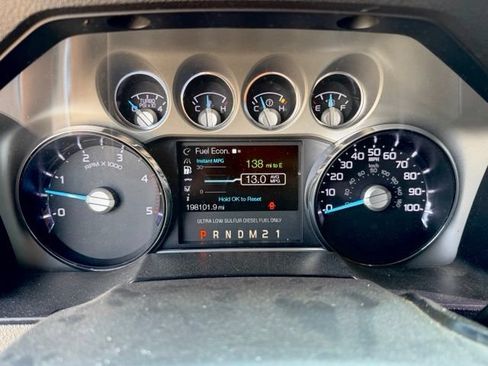 Used 2016 Ford F250 Lariat w/ Lariat Ultimate Package AWD/4WD image 12