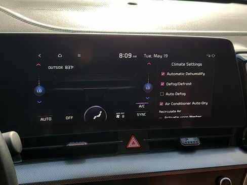 Used 2024 Kia Sportage SX FWD image 29