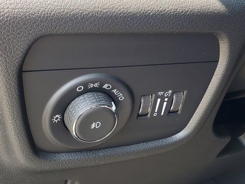 New 2025 Jeep Grand Cherokee Limited AWD/4WD image 16