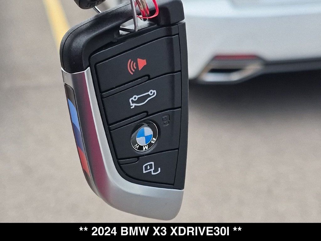 Used 2024 BMW X3 xDrive30i AWD/4WD image 28