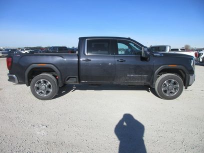 New 2026 GMC Sierra 2500 SLE w/ SLE Value Package;