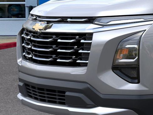 New 2026 Chevrolet Equinox LT image 13