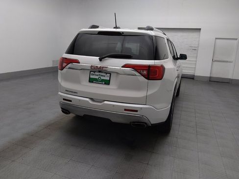 Used 2017 GMC Acadia Denali w/ Technology Package FWD image 7