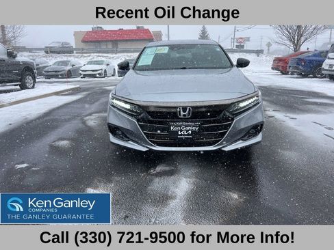 Used 2021 Honda Accord Sport image 3