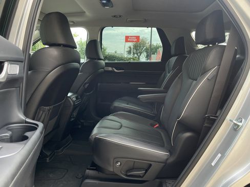 Used 2025 Hyundai Palisade Limited image 14