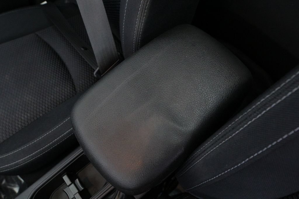 Used 2018 Subaru Forester 2.5i Premium AWD/4WD image 31