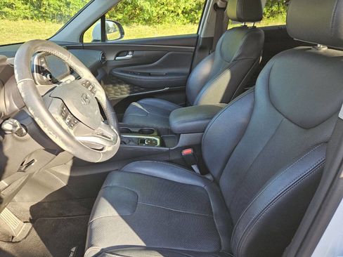 Used 2019 Hyundai Santa Fe Limited FWD image 10