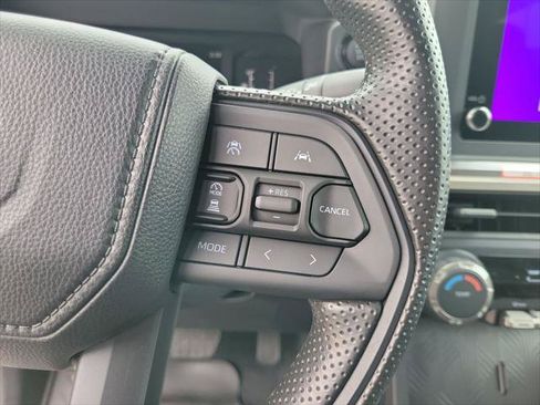 Certified 2026 Toyota Tacoma SR5 AWD/4WD image 26