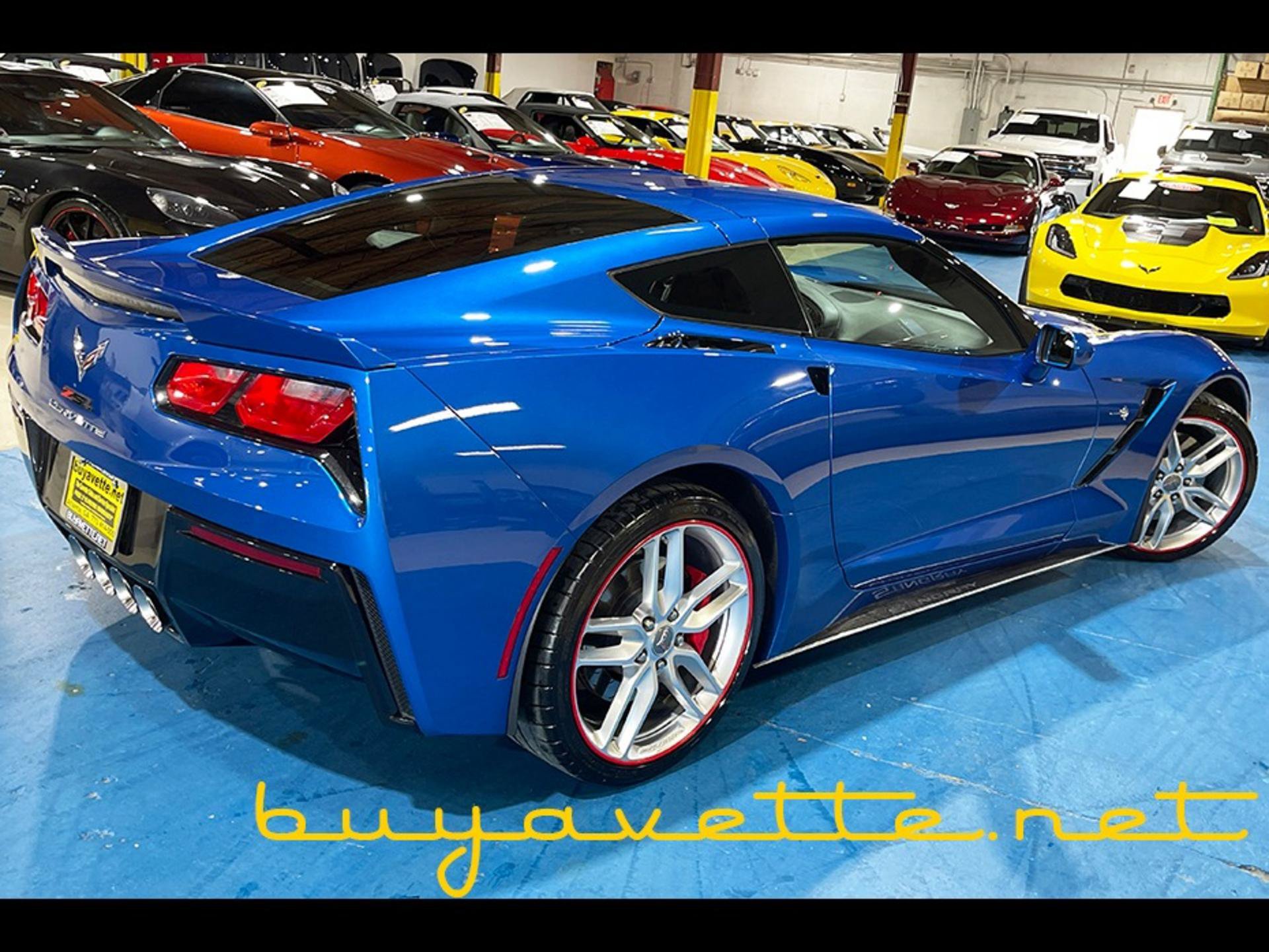 Used 2015 Chevrolet Corvette Stingray Coupe w/ 2LT Preferred Equipment Group RWD image 2