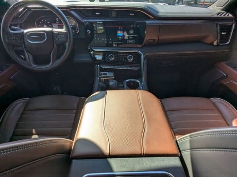 Used 2024 GMC Sierra 1500 Denali Ultimate image 17