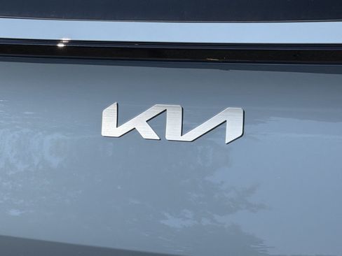 New 2027 Kia Sportage SX Prestige AWD/4WD image 19