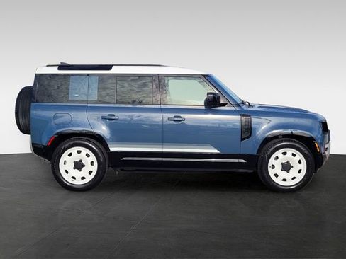 Used 2024 Land Rover Defender 110 S AWD/4WD image 7