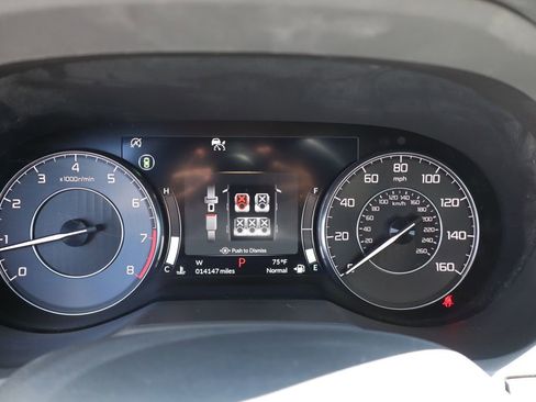 Used 2025 Acura RDX SH-AWD w/ Technology Package image 15