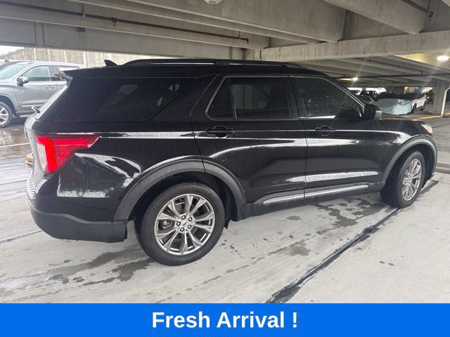 Used 2022 Ford Explorer XLT w/ Equipment Group 202A RWD image 15