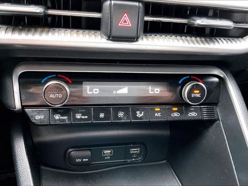 Used 2021 Kia K5 LXS FWD image 15