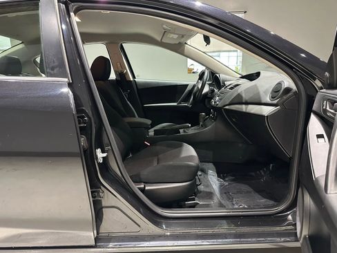 Used 2013 MAZDA MAZDA3 i Touring image 25