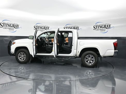 Used 2018 Toyota Tacoma SR5 image 28