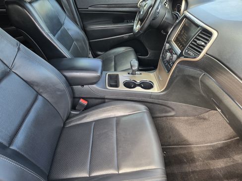 Used 2015 Jeep Grand Cherokee Limited RWD image 10