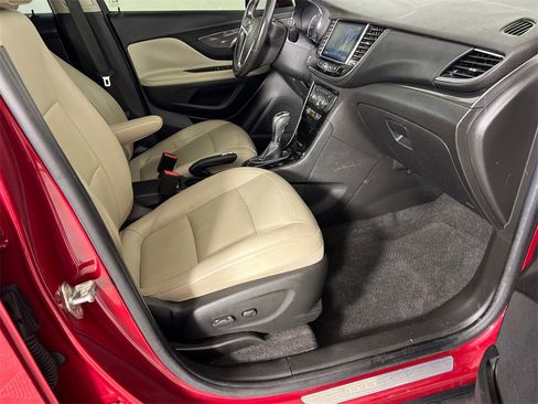 Used 2017 Buick Encore Essence w/ Experience Buick Package image 12