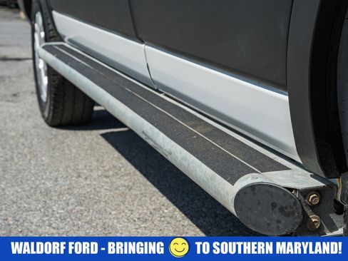Used 2024 Ford Transit 250 Low Roof w/ Exterior Upgrade Package RWD image 19