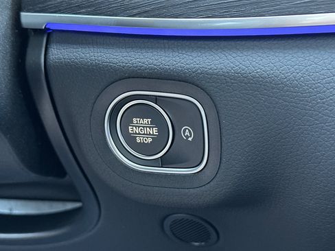 New 2026 Mercedes-Benz GLS 450 4MATIC image 24