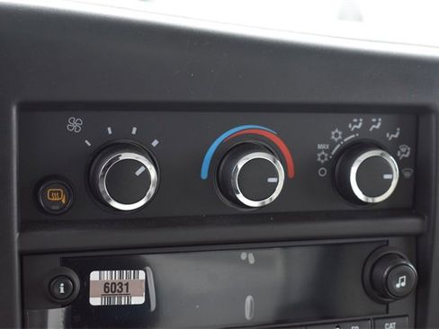 New 2025 Chevrolet Express 3500 Work Van w/ Power Convenience Package image 20