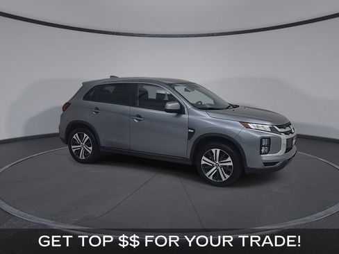 Used 2025 Mitsubishi Outlander Sport ES AWD/4WD image 2