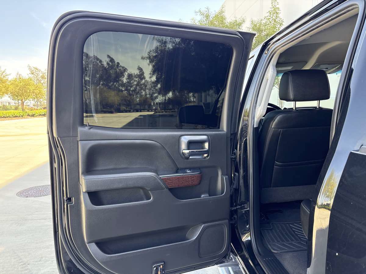 Used 2018 GMC Sierra 1500 SLT w/ SLT Premium Package AWD/4WD image 11