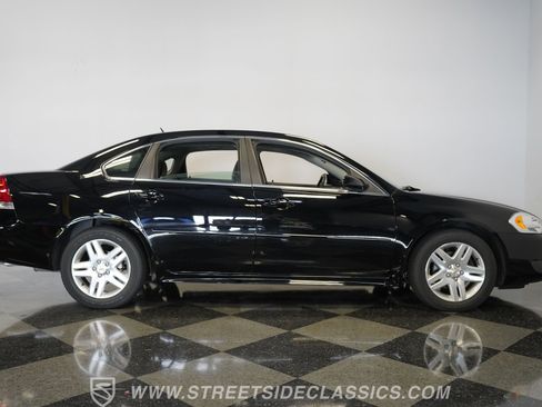 Used 2011 Chevrolet Impala LT image 18