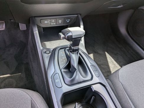 Certified 2025 Kia K4 FWD image 25