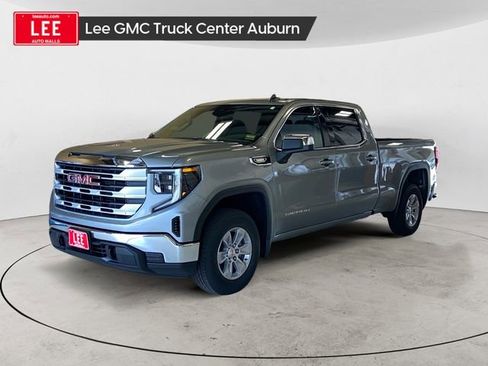New 2026 GMC Sierra 1500 SLE image 1