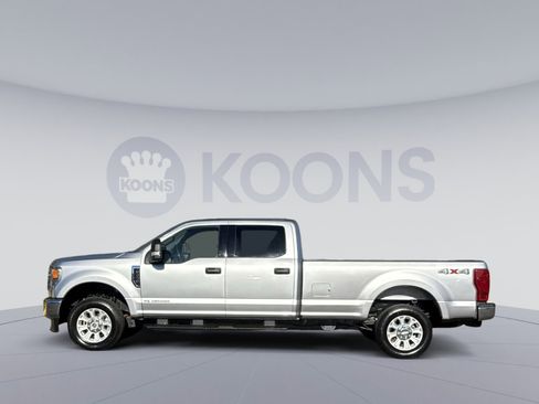 Used 2022 Ford F250 XLT image 2