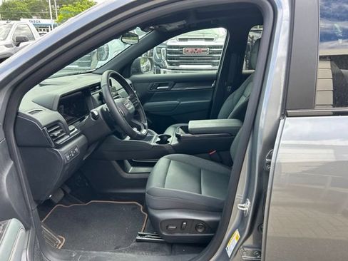 New 2026 GMC Terrain AT4 AWD/4WD image 9