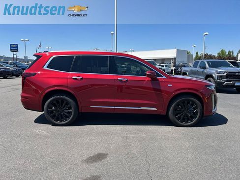 Certified 2020 Cadillac XT6 Premium Luxury AWD/4WD image 8