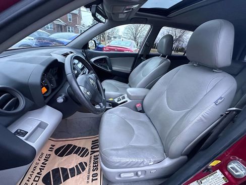 Used 2011 Toyota RAV4 Limited w/ Limited Extra Value Pkg image 10