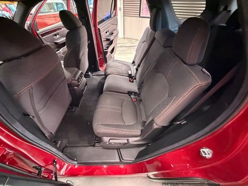 Used 2025 Honda Pilot Sport image 51