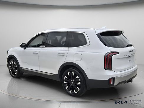 Certified 2024 Kia Telluride SX Prestige AWD/4WD image 8