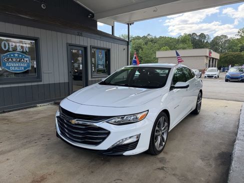 Used 2020 Chevrolet Malibu Premier FWD image 1