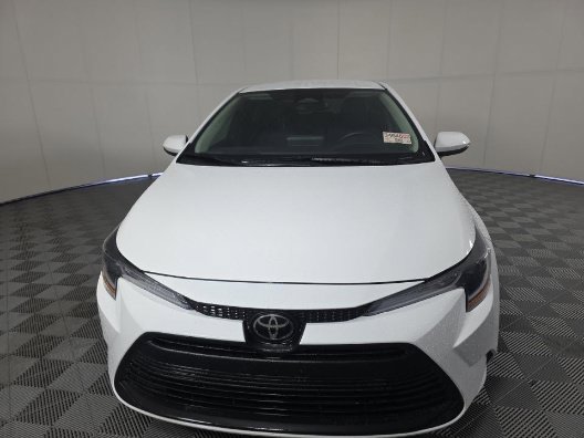 Used 2026 Toyota Corolla LE FWD image 5